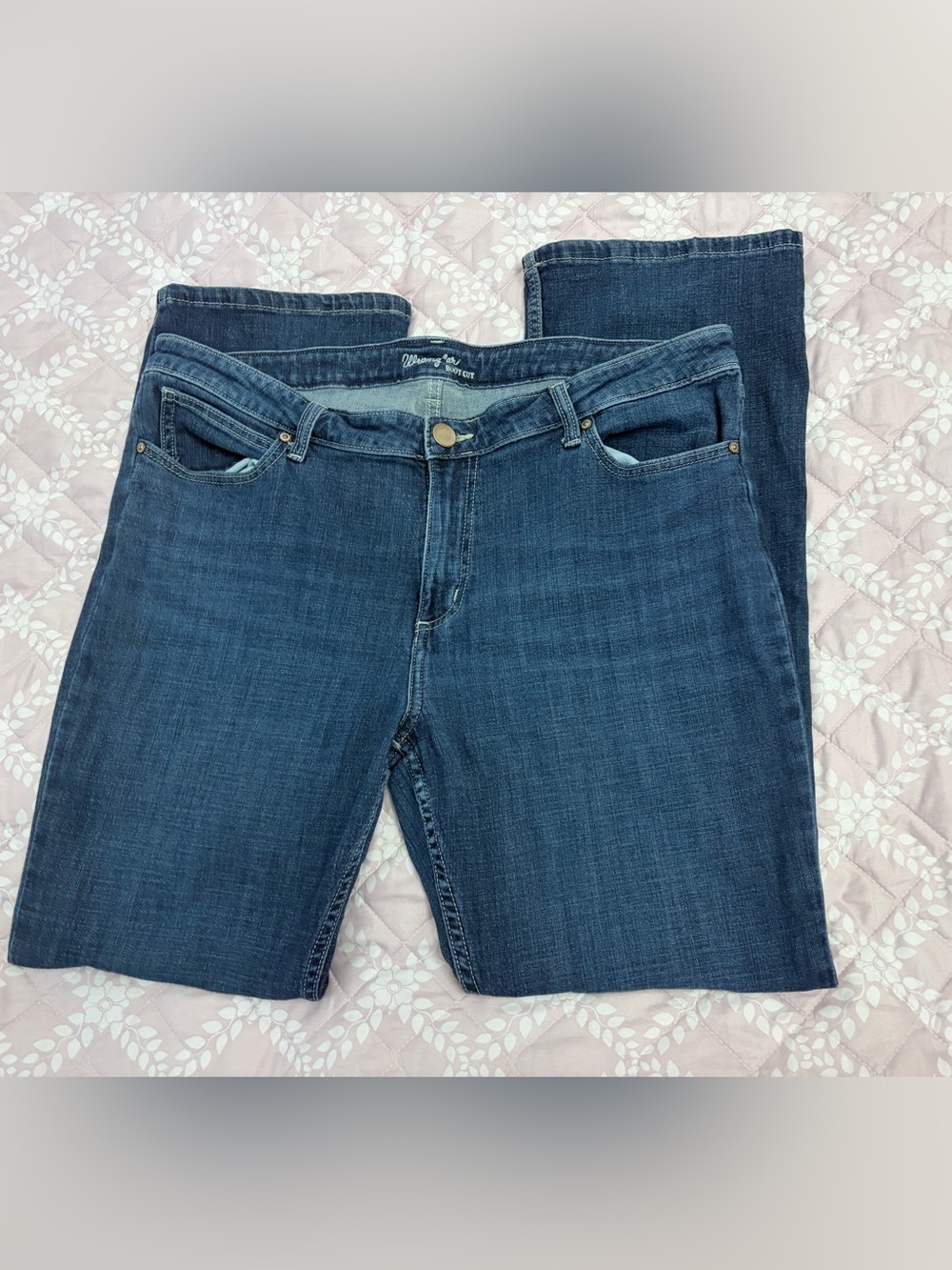 Wrangler Women's Blue Boot Cut Jeans